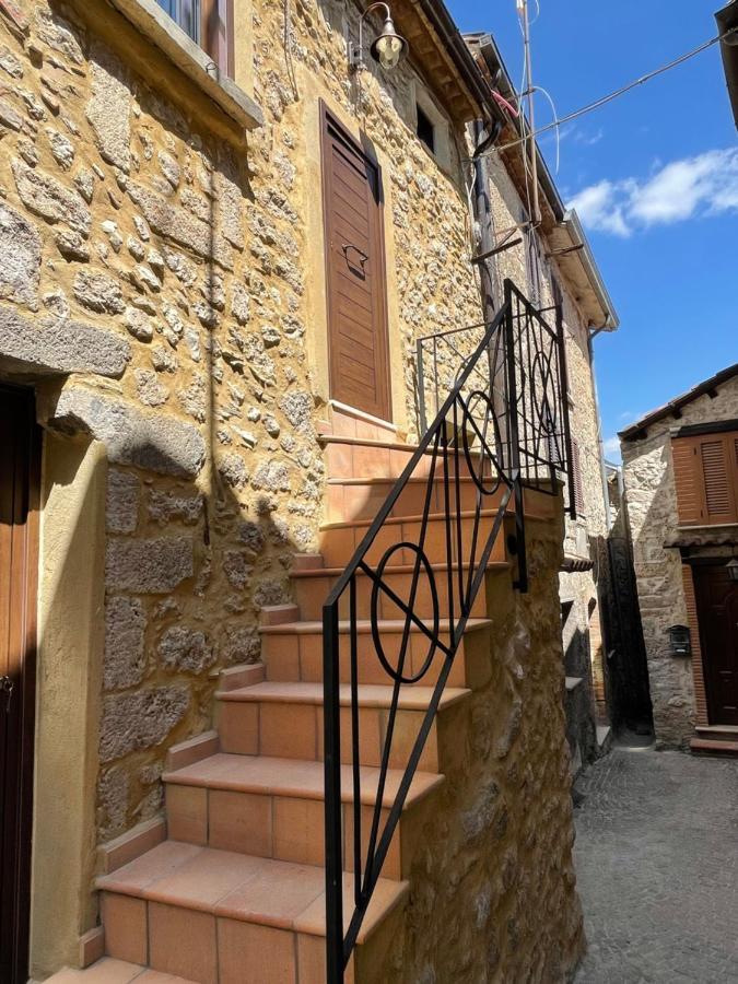 Apartamento VicoVacanze Acero Vico nel Lazio Exterior foto